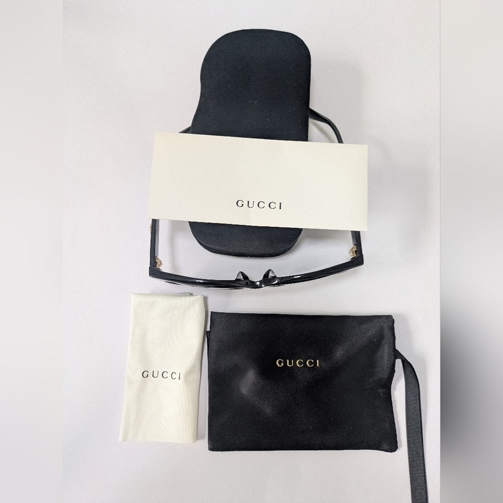 Gucci Women Square Sunglasses GG0800SA 001 Black/Grey Lens 56mm Authentic - Picture 8 of 10